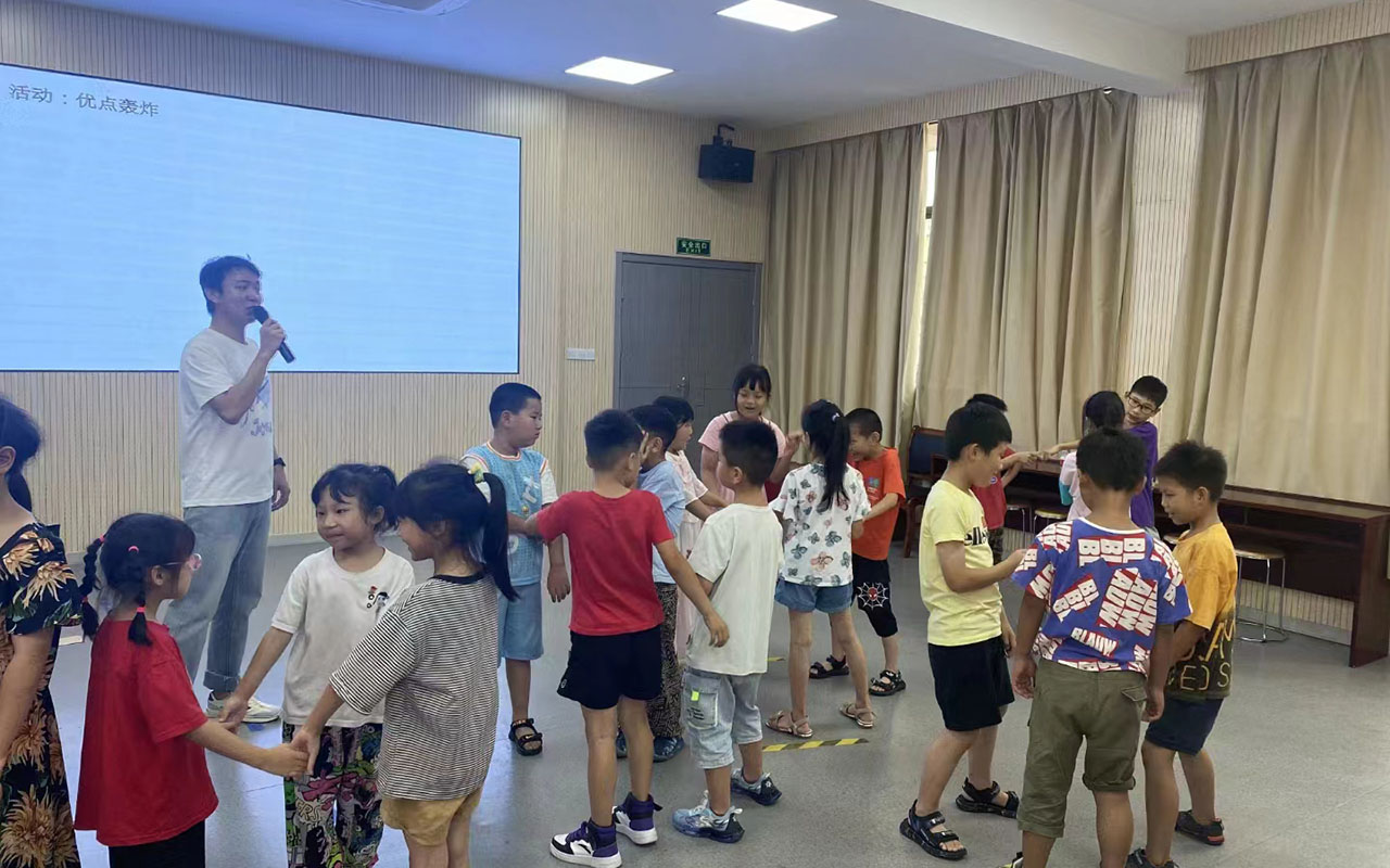 张掖龙观乡中心学校